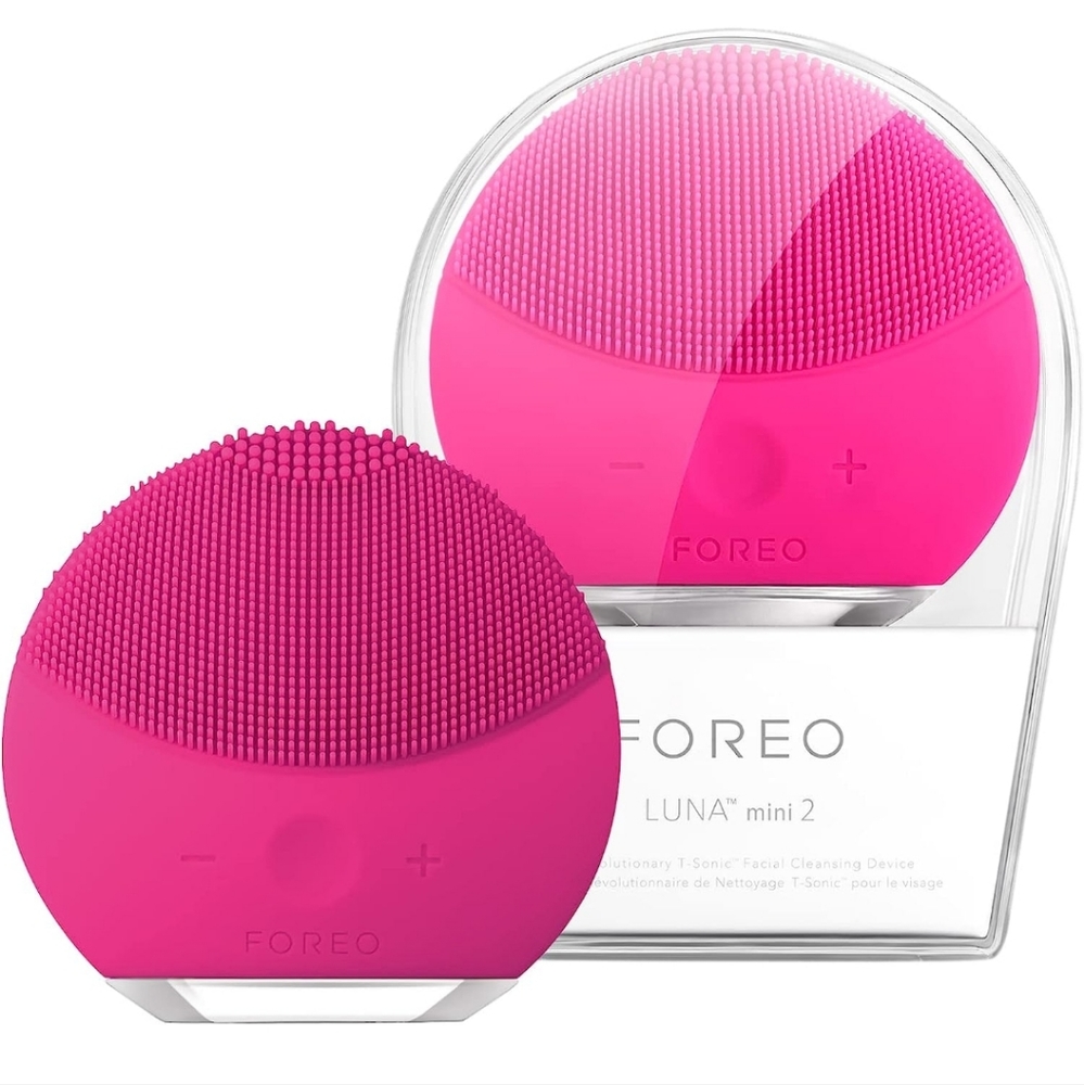 *Used like new* FOREO LUNA mini 2 Facial Cleansing Brush (bright pink)